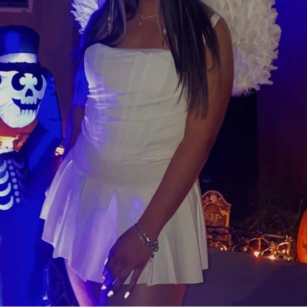 Elegant White corset